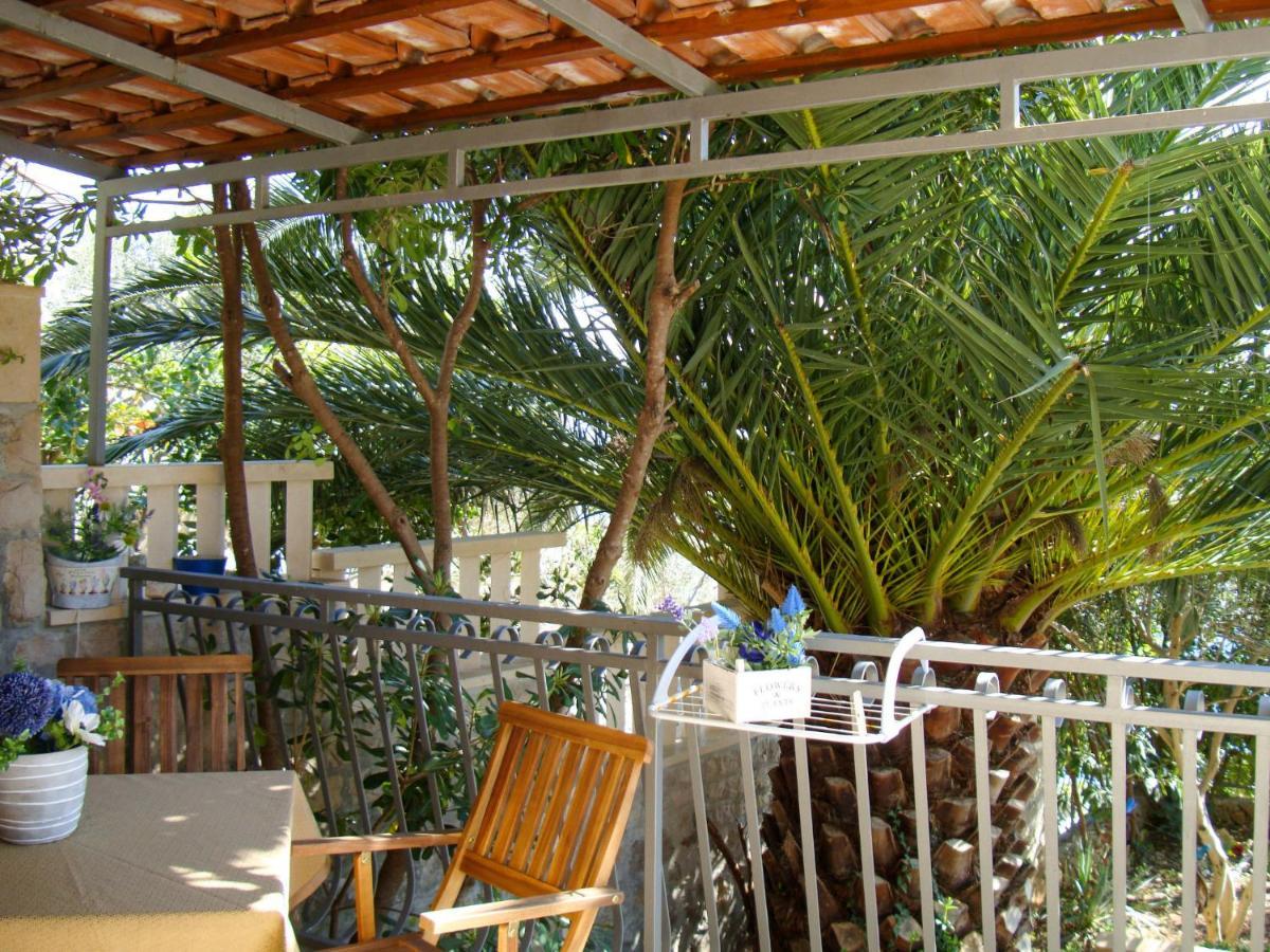 Holiday Home Garden Apartment - Brc650 By Interhome Сумартін Екстер'єр фото